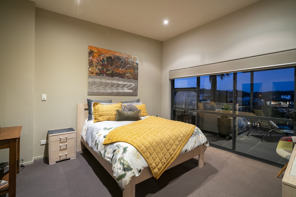 Luxury Apartment photo 1
