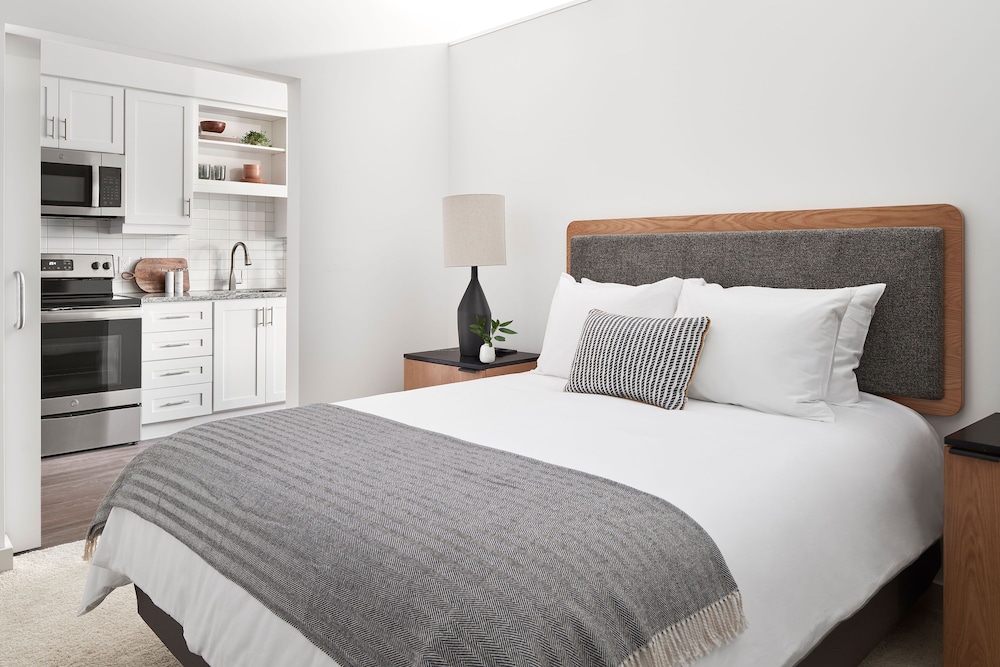 Available room