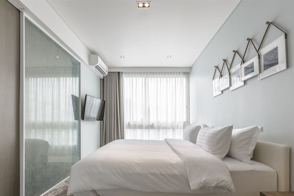 Two Bedroom Residence photo 2