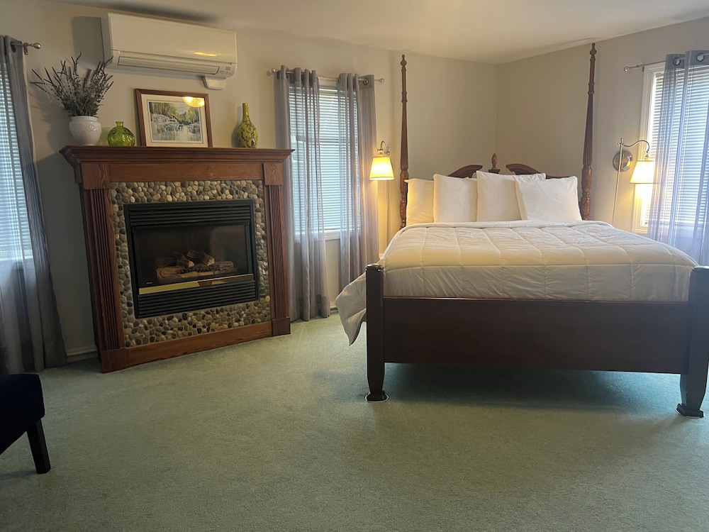 Otter Creek Suite, 1 Queen Bed, 1 Trundle with Twin over Twin photo 1