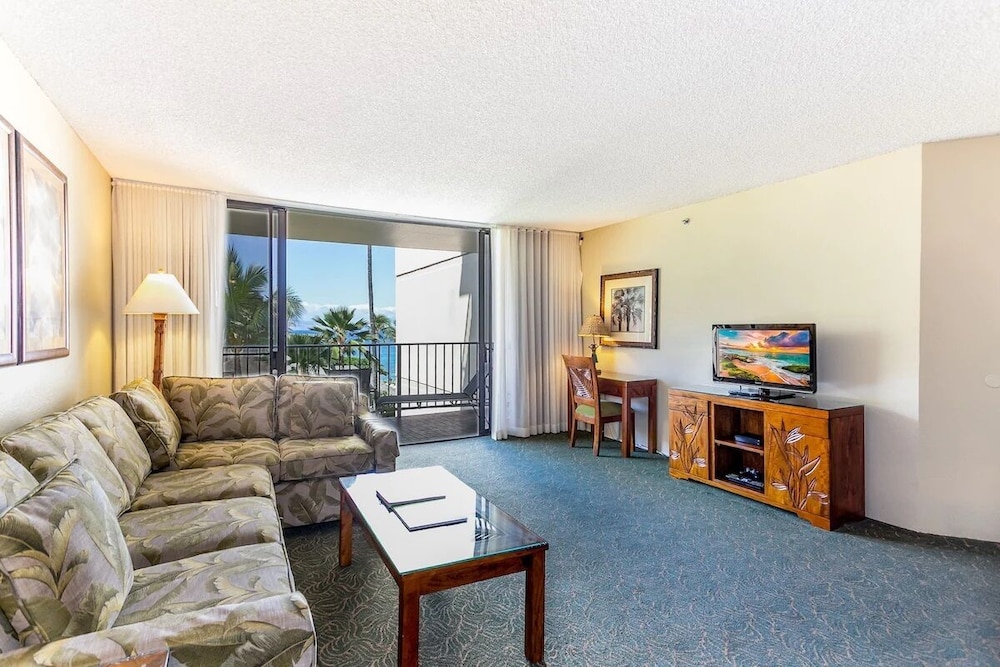 Condo, 1 Bedroom, Kitchen, Ocean View photo 2