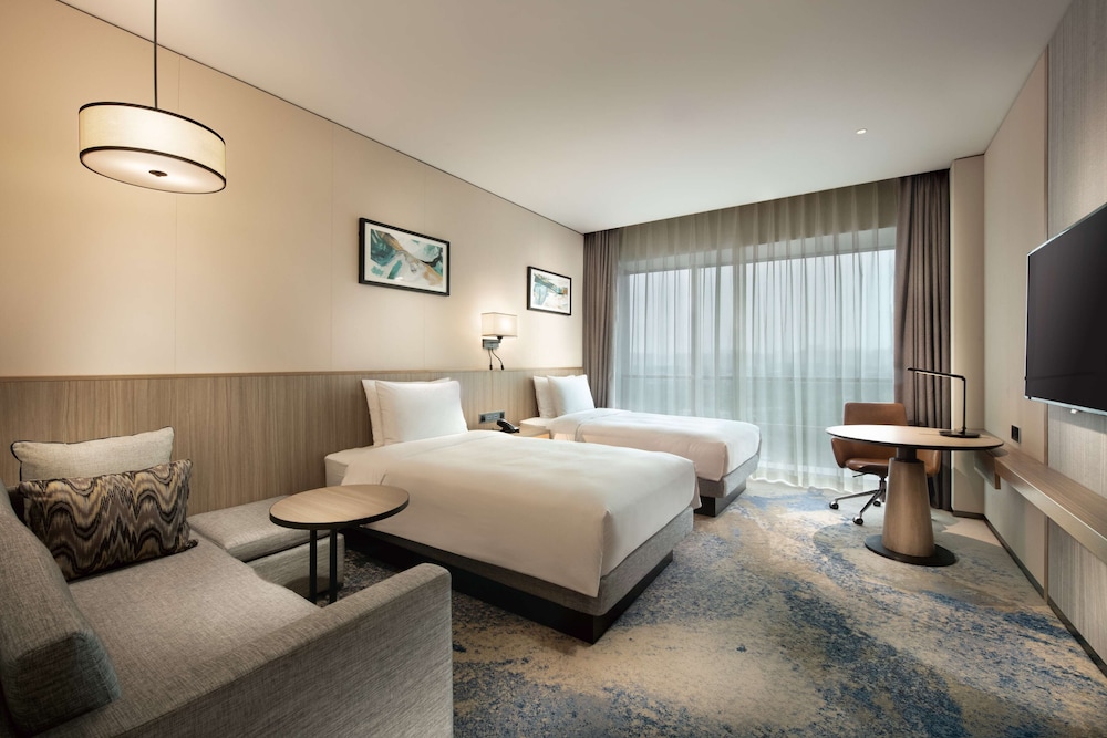 Room, Multiple Beds