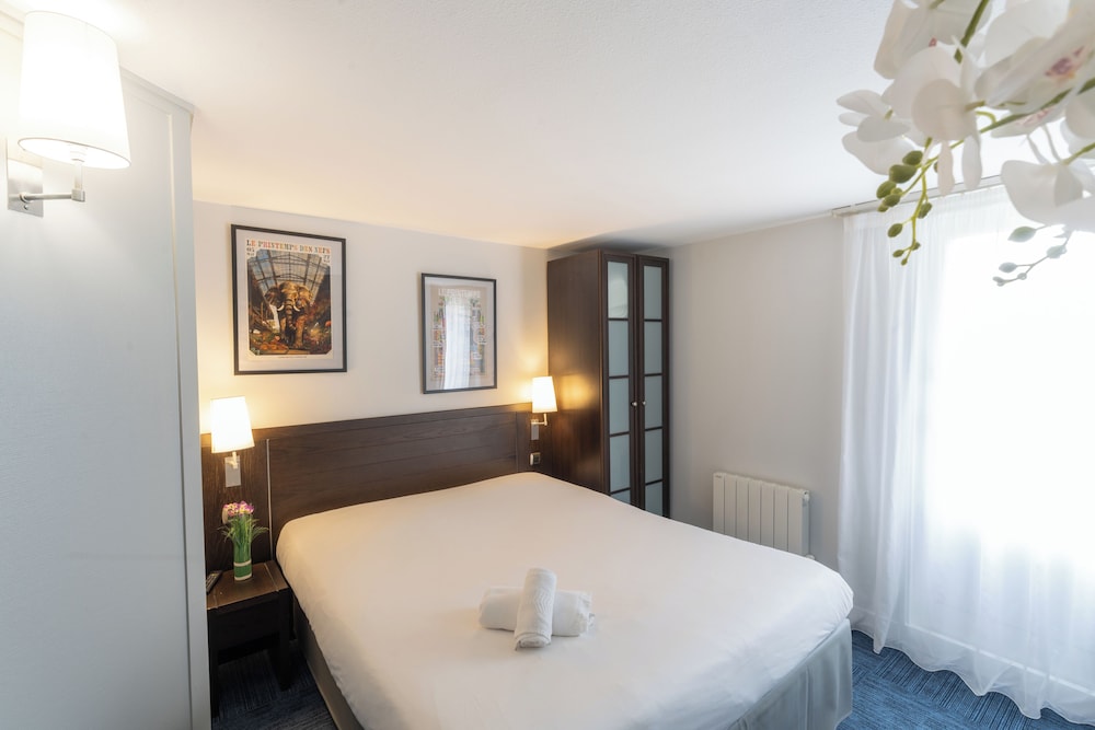 Double or Twin Room photo 1