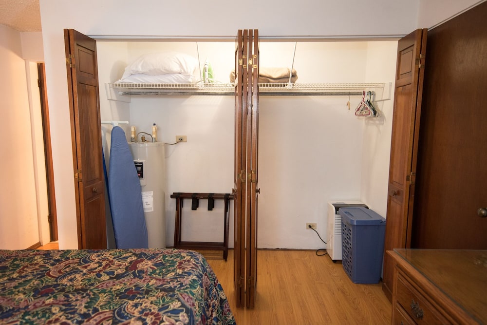 Standard Apartment, 1 Queen Bed, Garden View photo 2