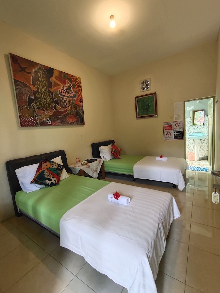 Standard Twin Room, 2 Twin Beds, Non Smoking, Garden View photo 3