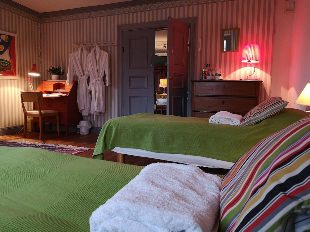 Twin Room (3) photo 1