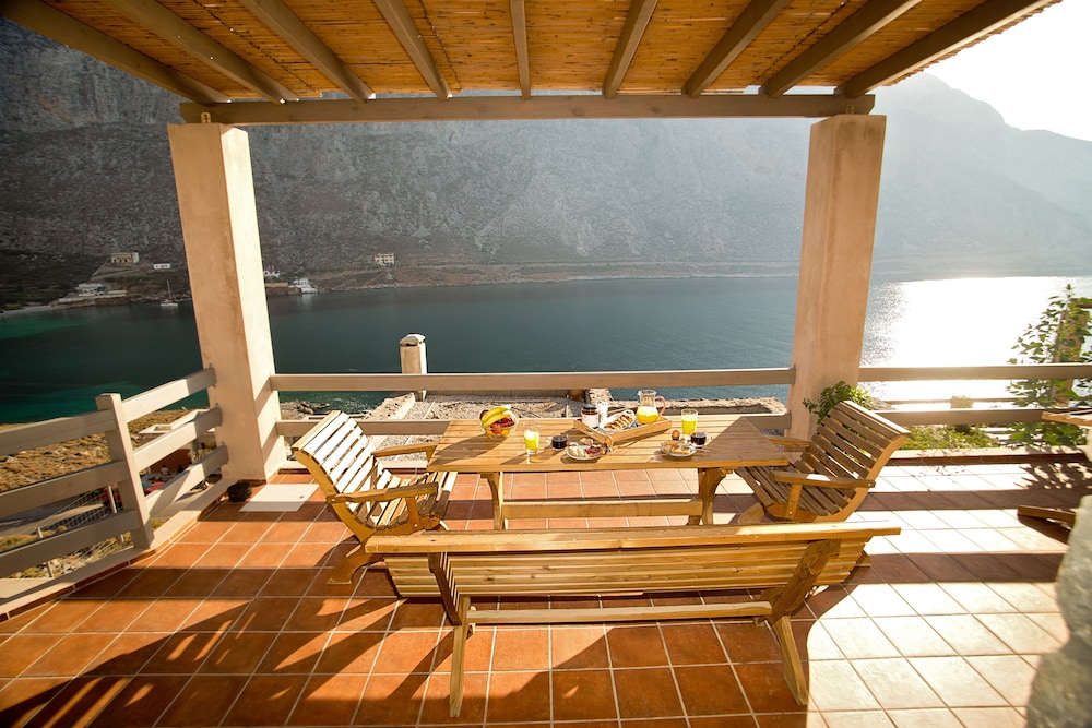 Family Suite, Jetted Tub (Ilios) photo 3
