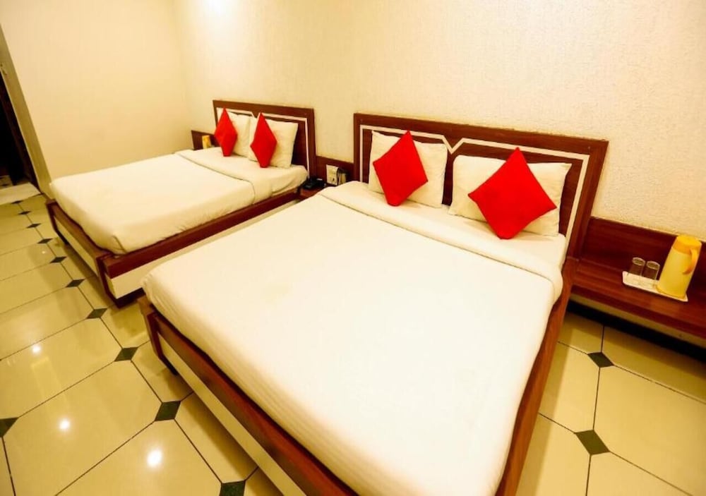 Classic Twin Room, 2 Queen Beds, Air conditioning