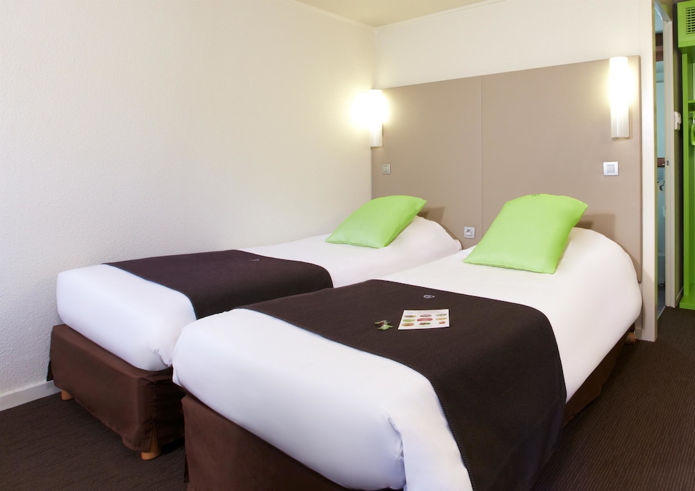 Next Generation, Room, 2 Twin Beds photo 3