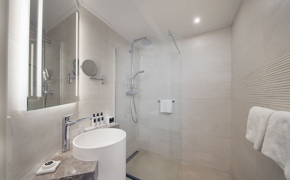 Apartment - Photo 4