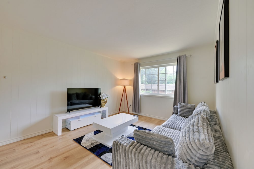 Apartment (2 Bedrooms)