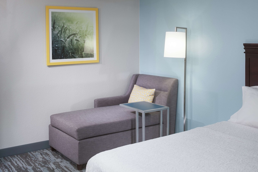 Room, 1 King Bed, Accessible, Non Smoking - Photo 3