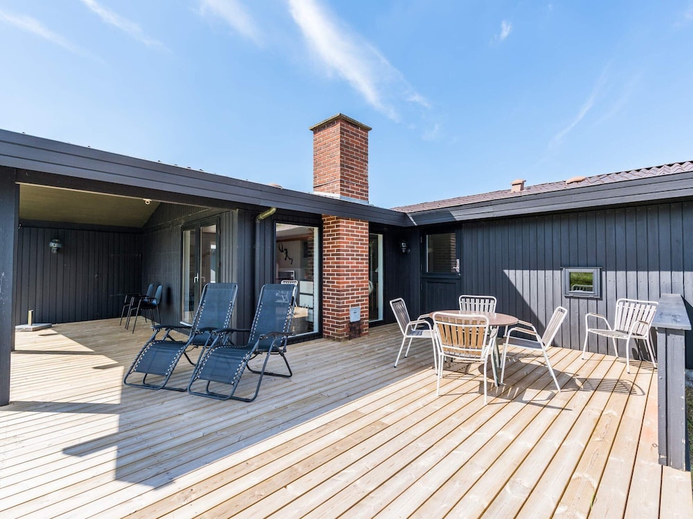 House photo 2