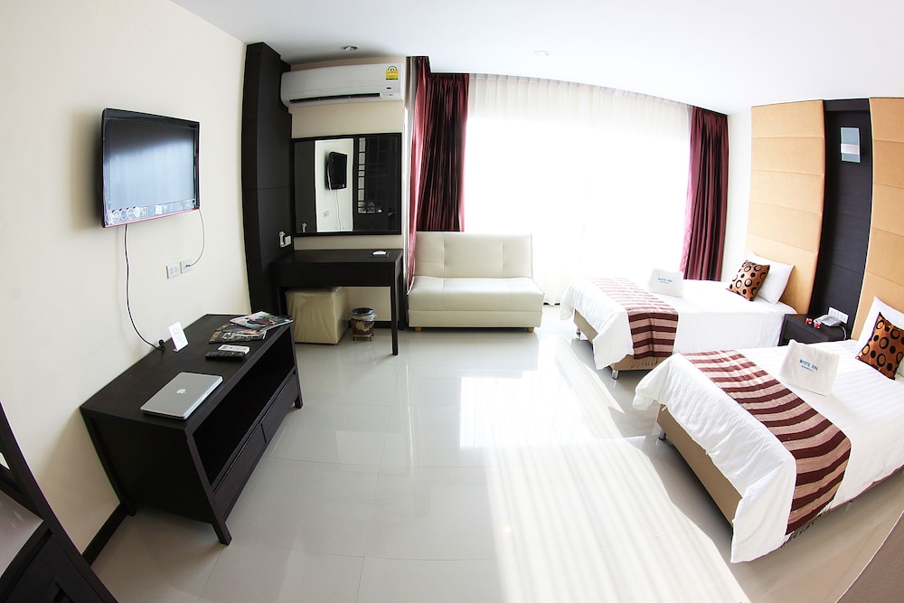 Standard Twin Room photo 1
