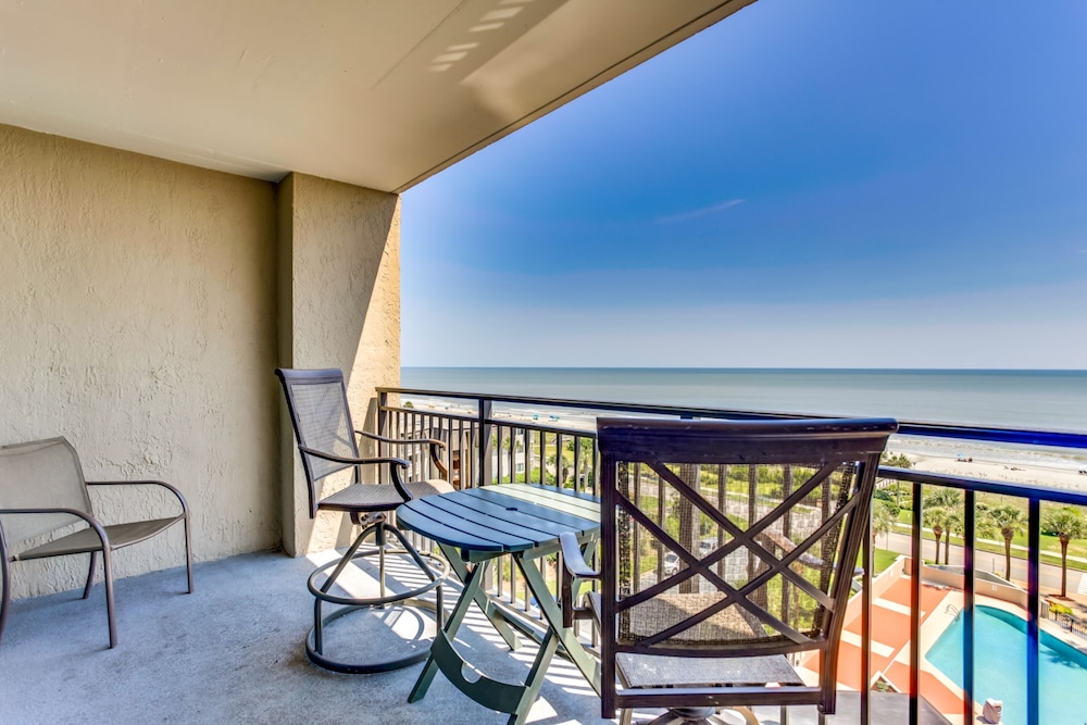 Signature Condo, 1 Bedroom, Balcony