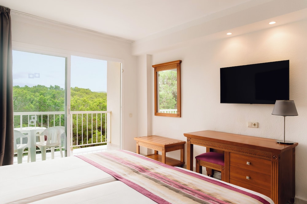 Double Room - Photo 10