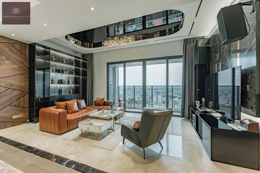 Presidential Apartment, 3 Bedrooms, Balcony, City View