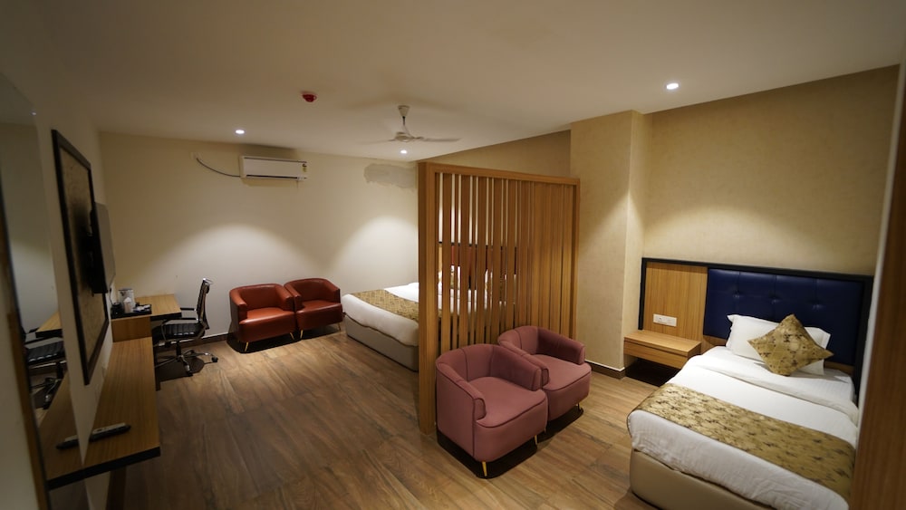 Classic Twin Room, Balcony, Garden View