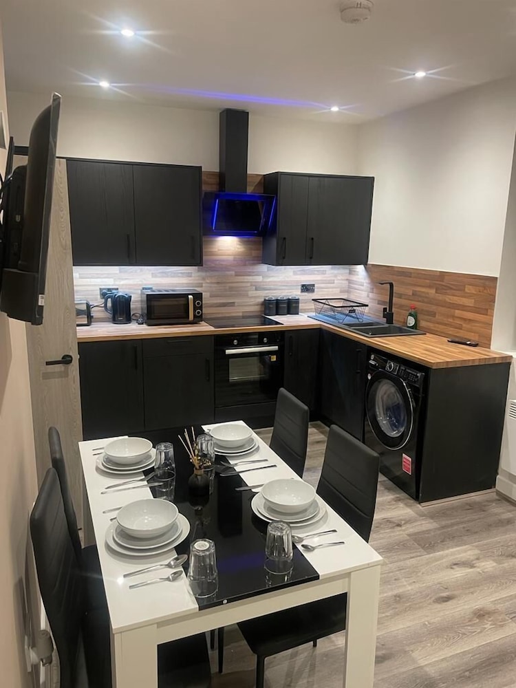 Apartment photo 1
