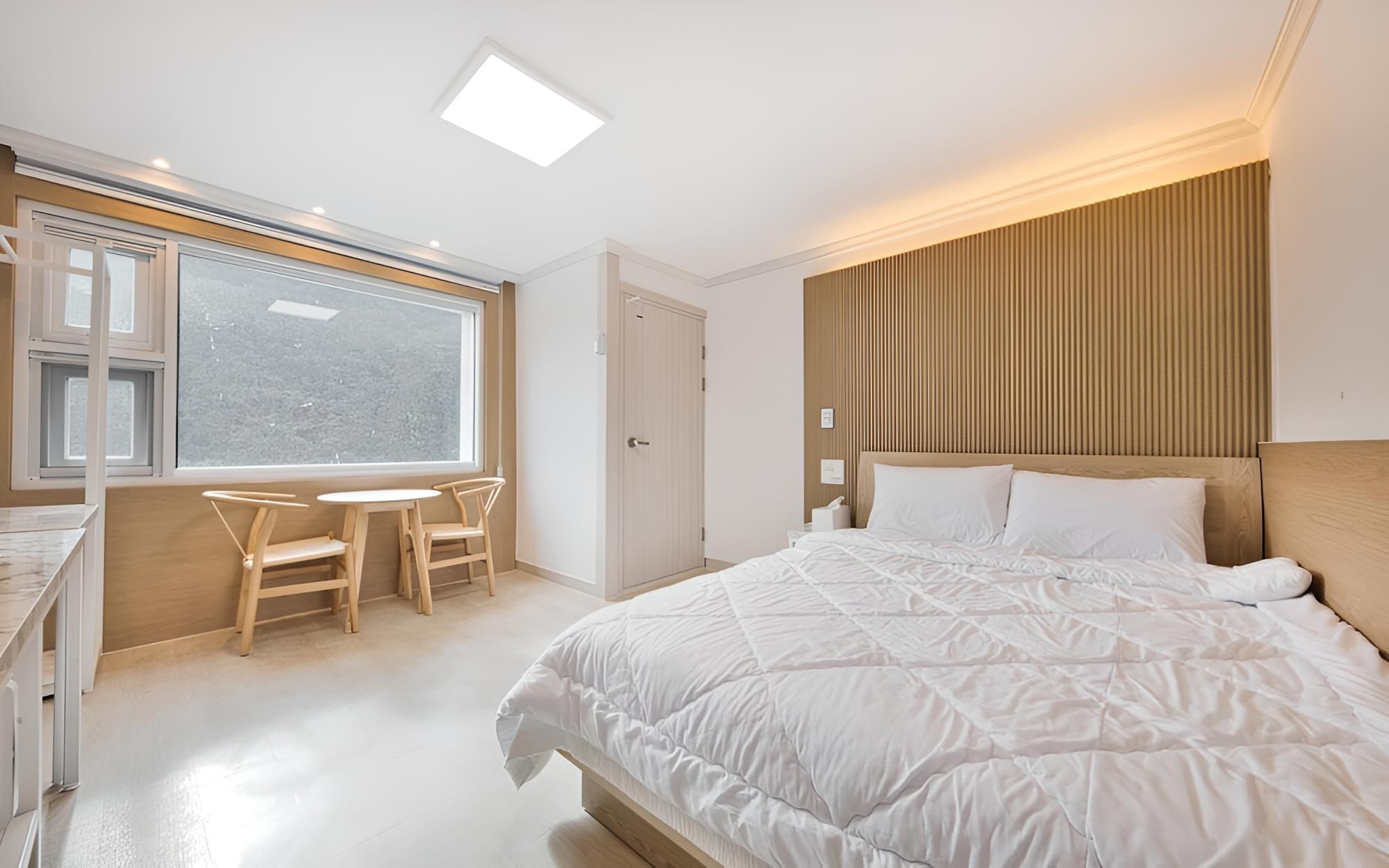 Room (Room 301) photo 2