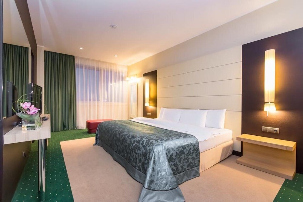 Business Suite, 1 Bedroom photo 1