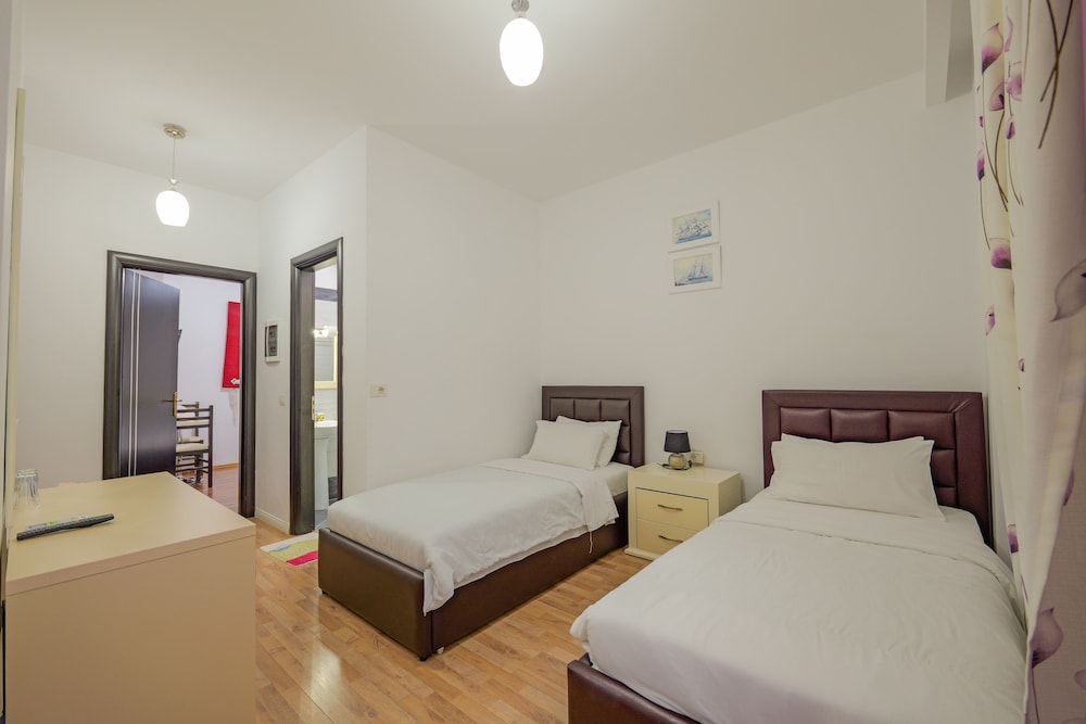 Quadruple Room with Balcony photo 2