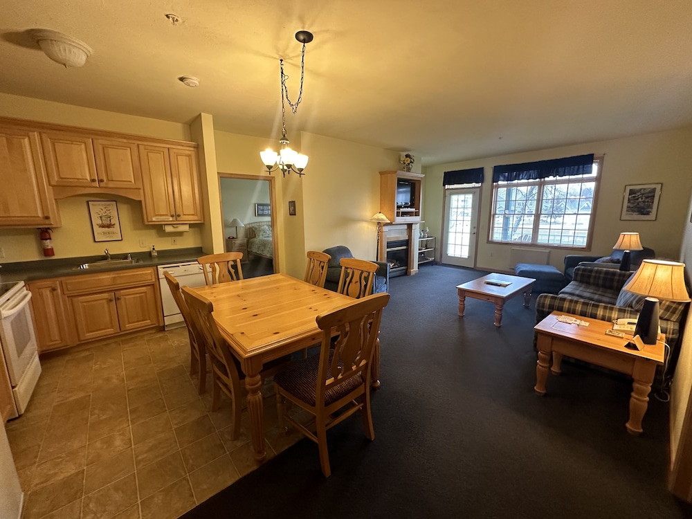 Family Apartment photo 1