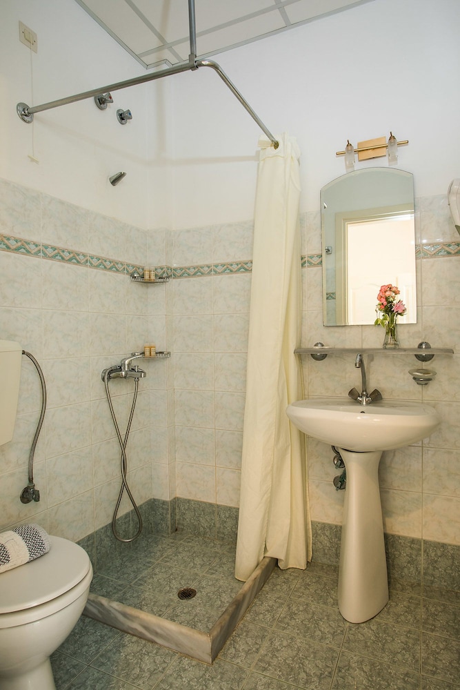 Single Room, Mountain View photo 3