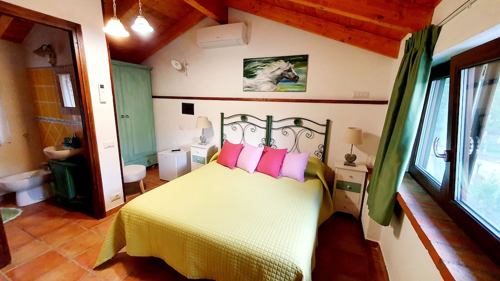 Comfort Room, 1 Bedroom, Ensuite, Garden View, photo 6