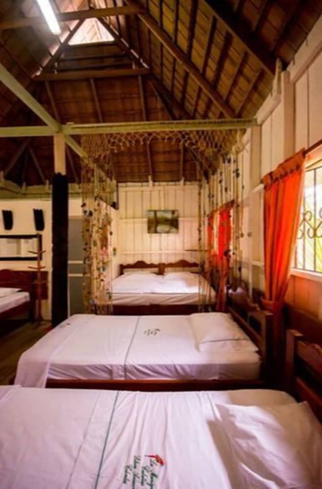 Cabin, Multiple Beds photo 3