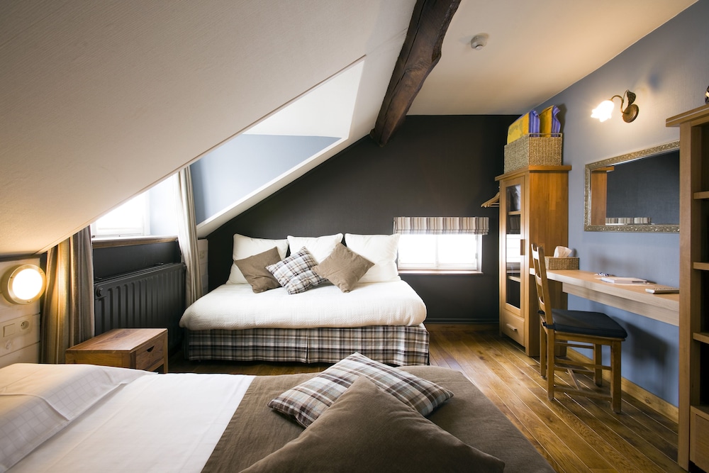 Double Room, Bathtub photo 1