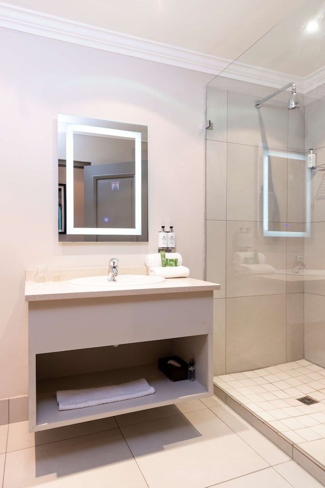 Superior Double Room - Photo 8