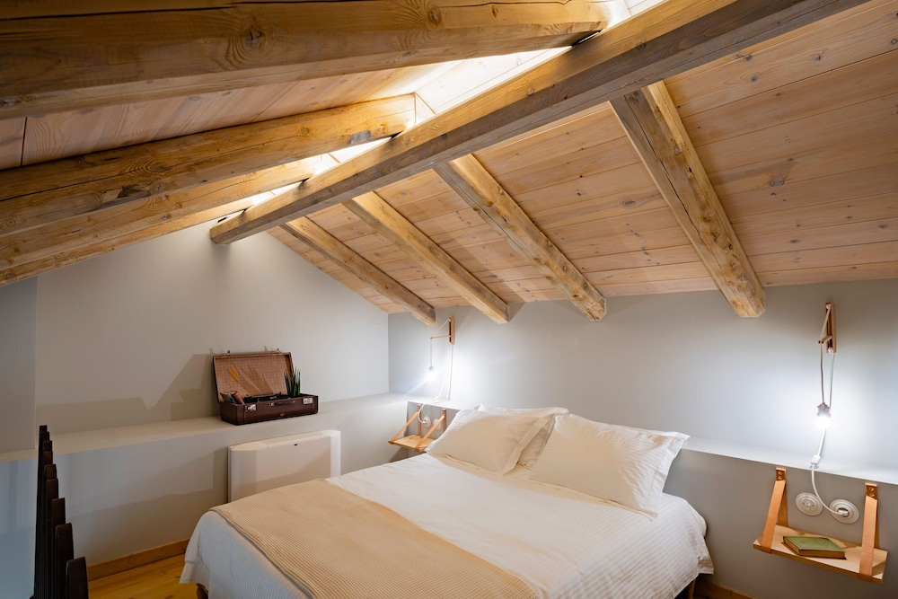 Executive Room photo 3