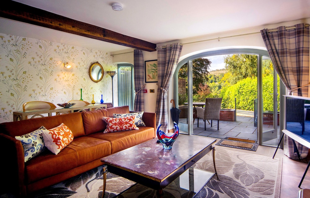 Garden Superior Suite