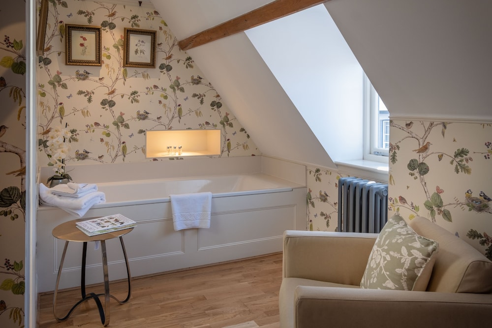 Exclusive Double Room, Ensuite photo 2
