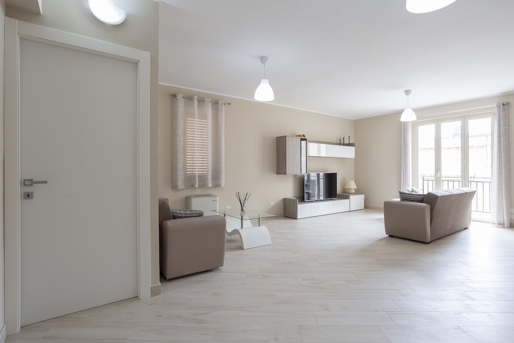 Exclusive Condo photo 3