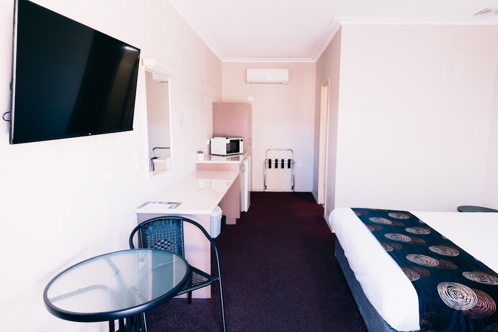 Double Room - Photo 3