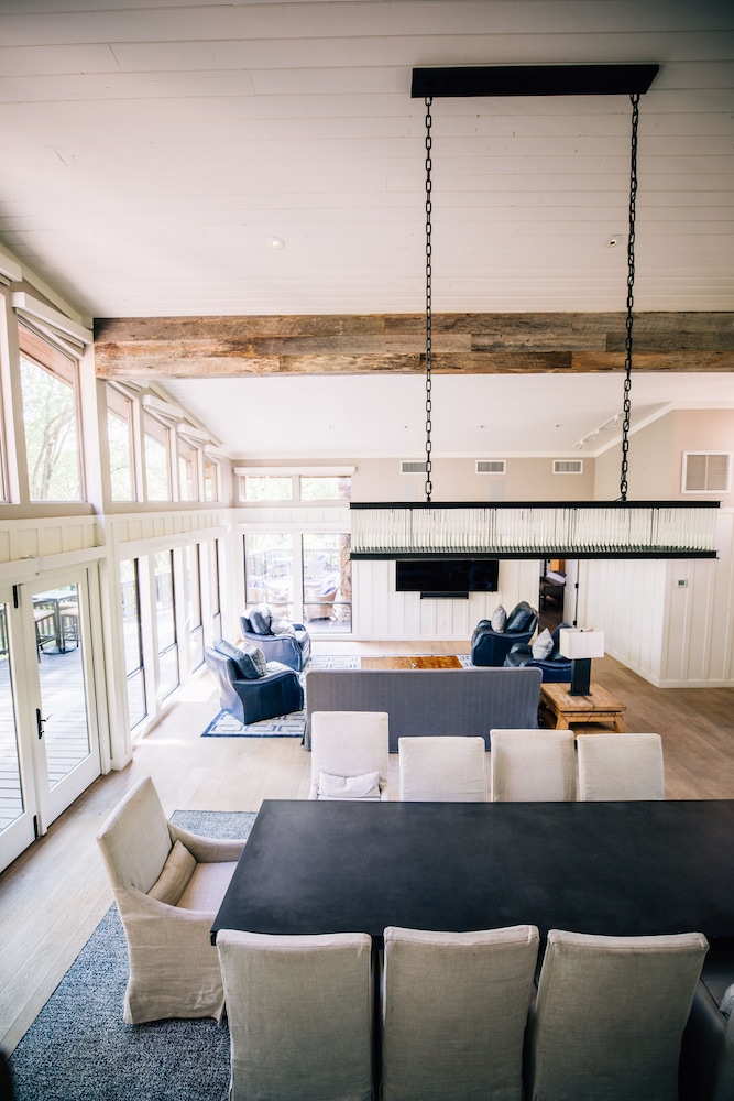 Luxury Suite, 5 Bedrooms (Creekhouse)