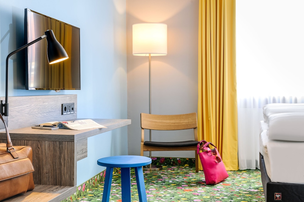 Design Room photo 2