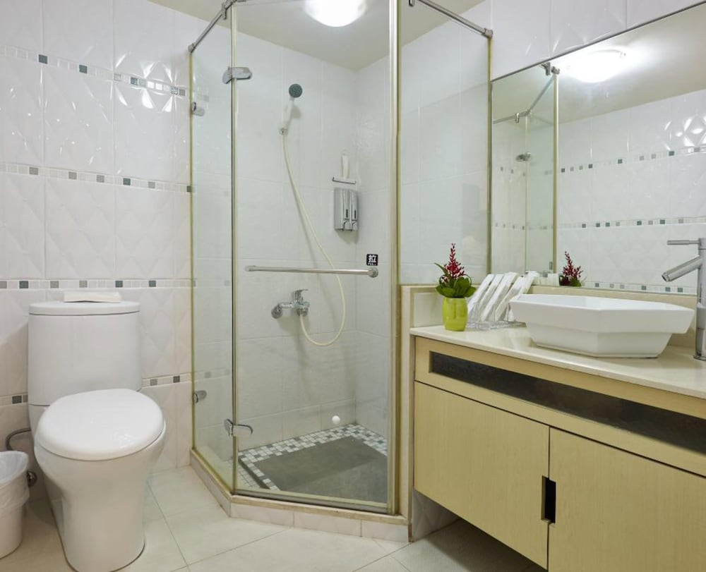 Classic Quadruple Room - Photo 2