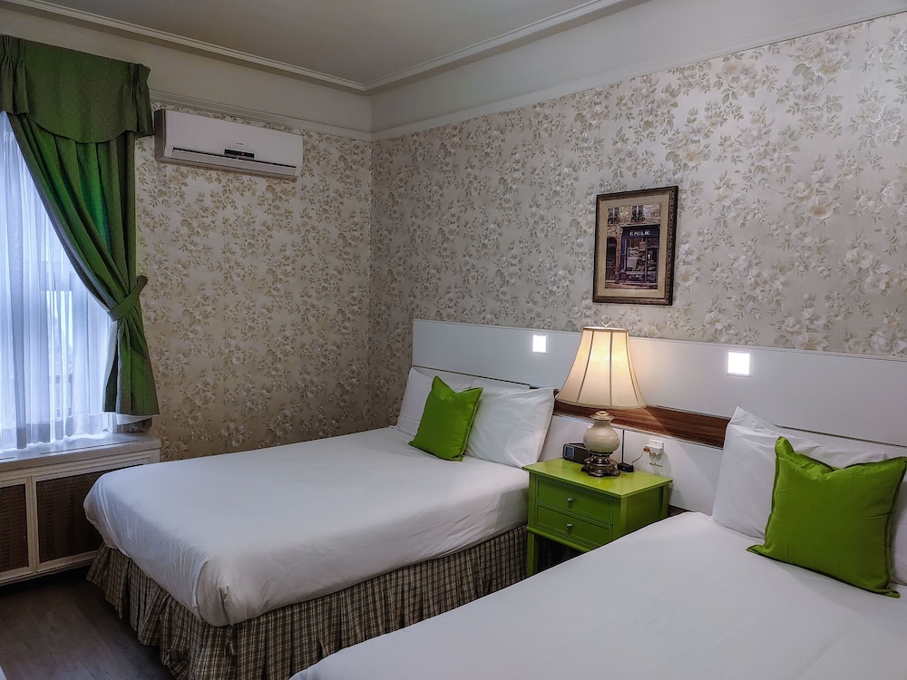 Family Room, 2 Double Beds