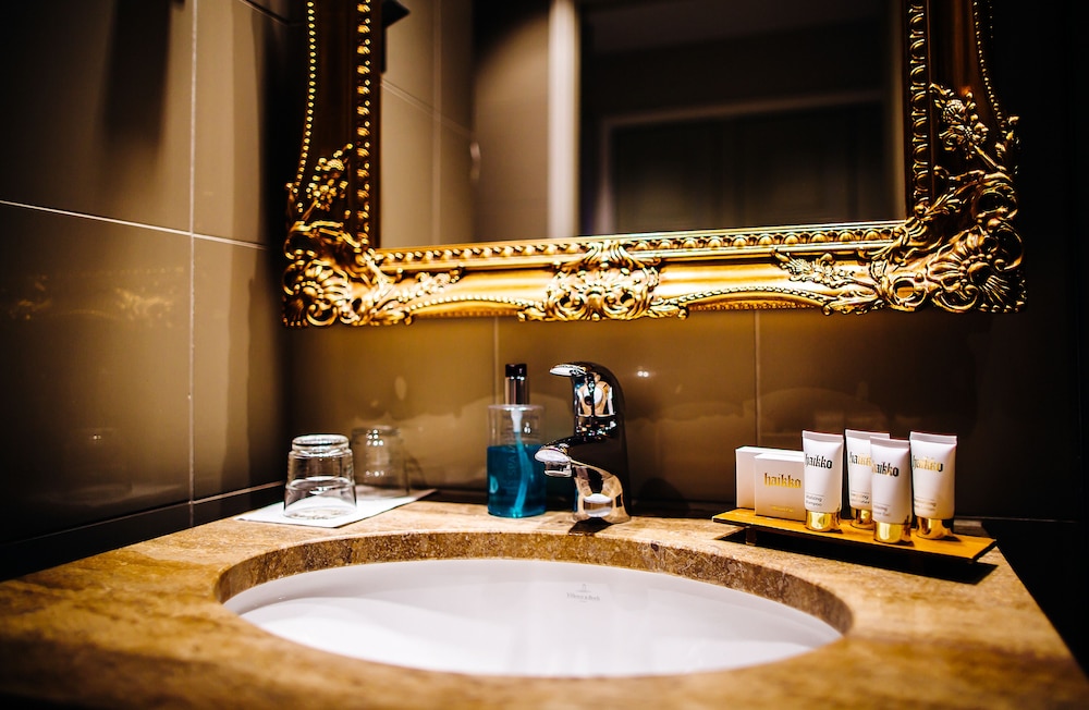 Suite - Manor Hotel photo 2