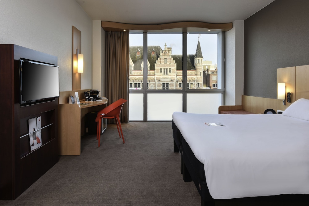 Premium Room, 1 Queen Bed - Photo 8