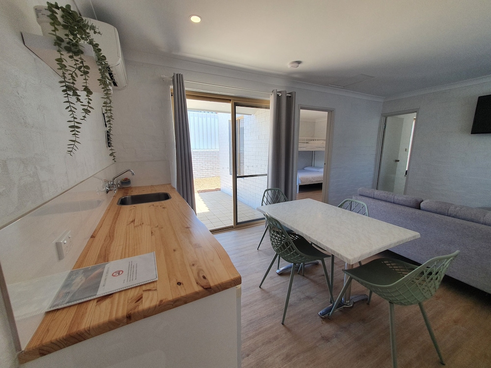 Family Villa, Non Smoking, Pool View