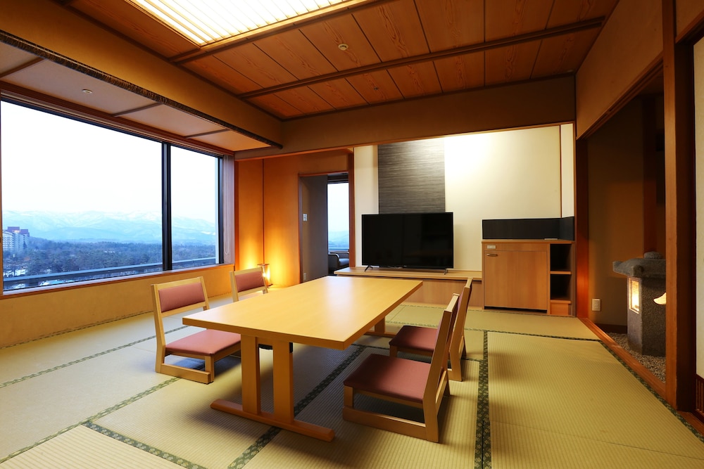 Deluxe Room, Annex Building (Non Smoking) - Photo 2