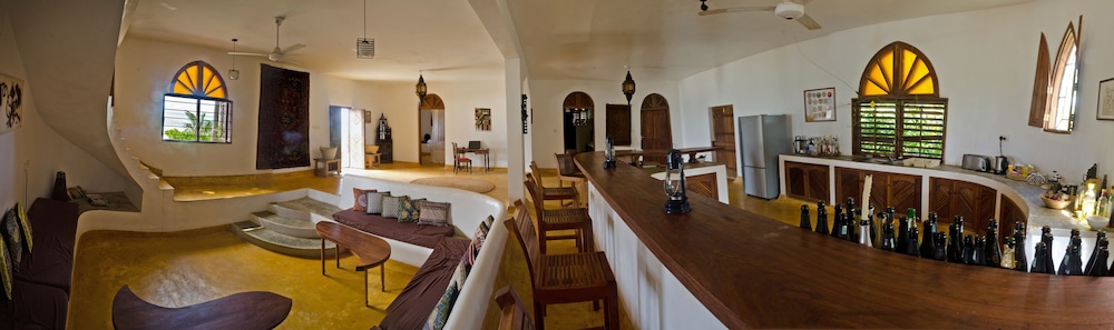 Villa (Dua House)