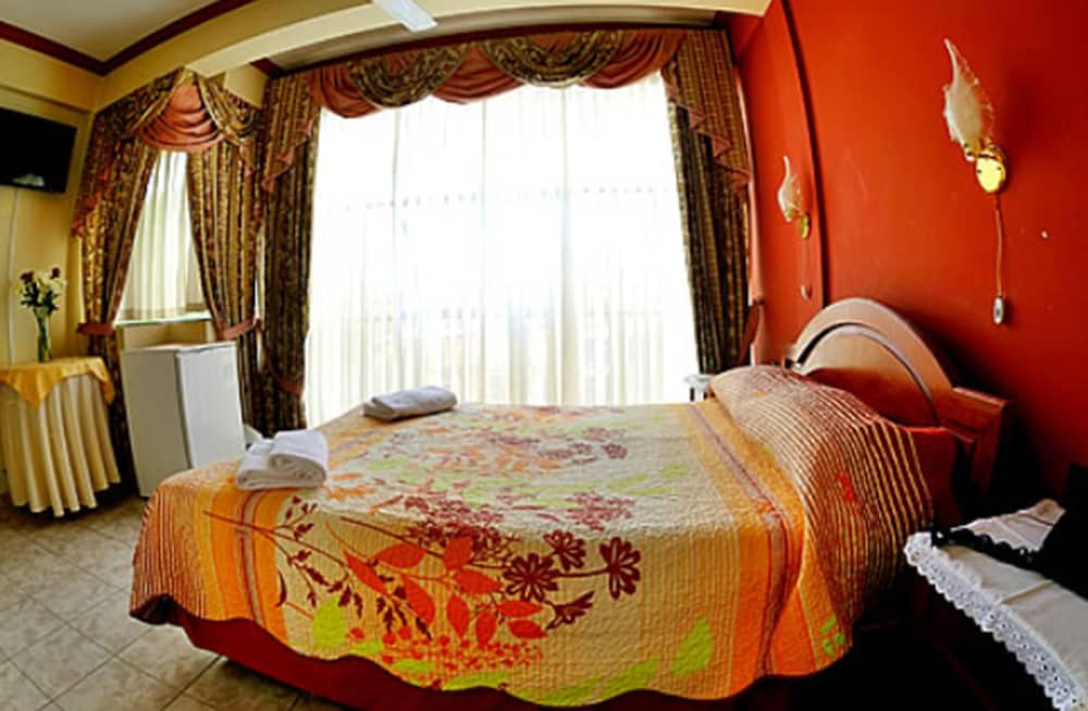 Double Room, Non Smoking photo 2