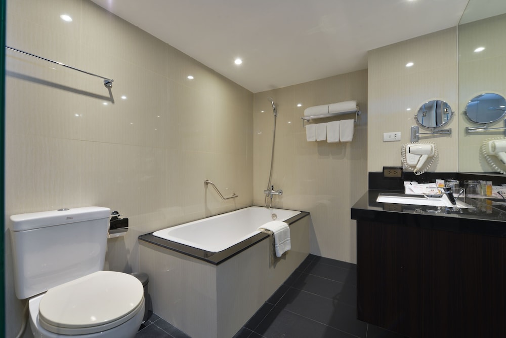 Apartment Suite photo 3