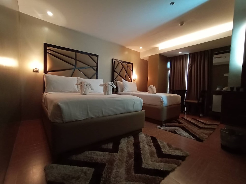 Deluxe Triple Room - Photo 2
