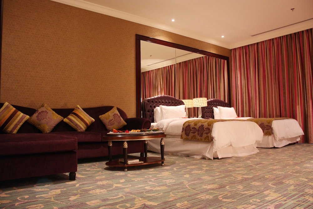 Executive Room, 2 Twin Beds - Photo 3